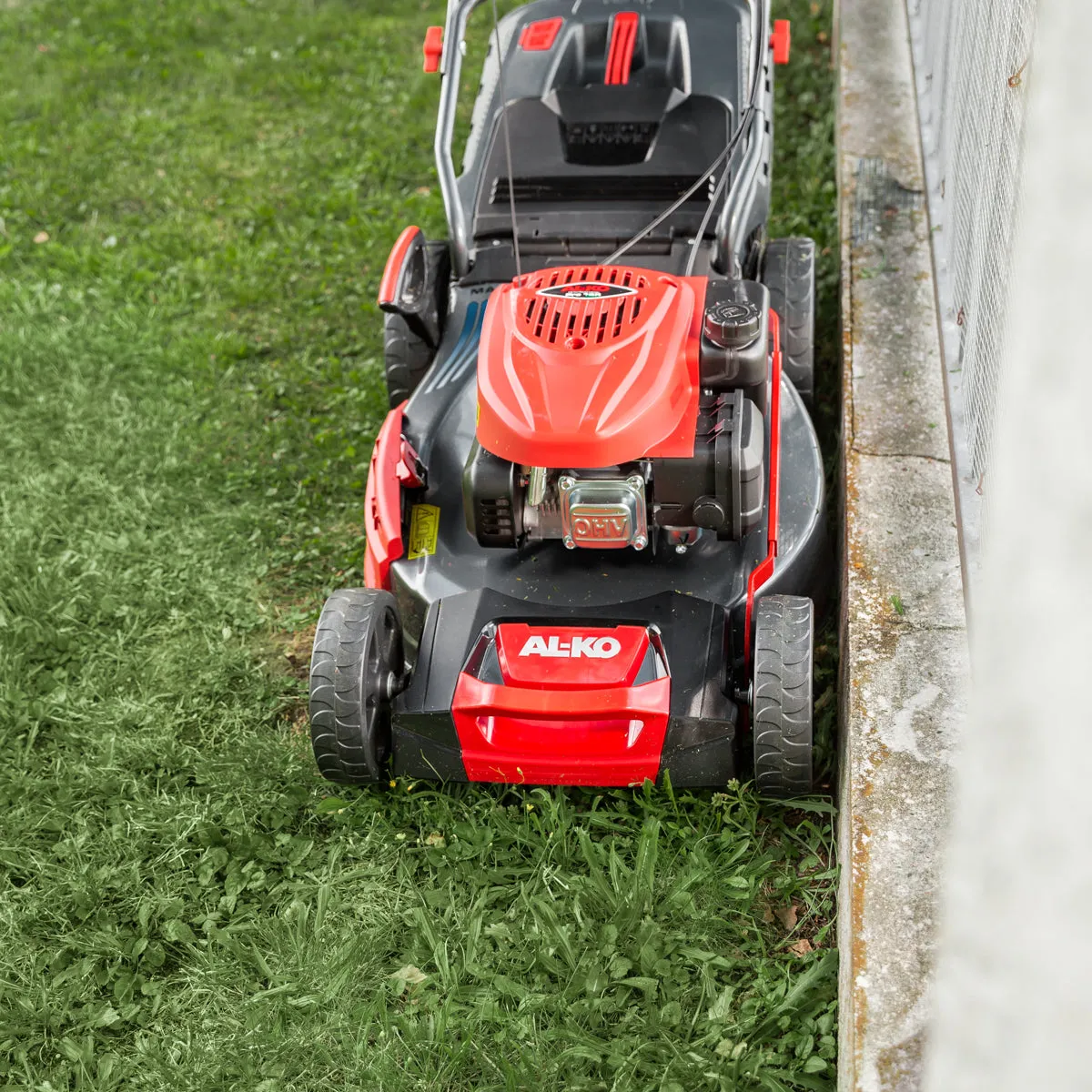 AL-KO Comfort 51.0 SP-A Self Propelled Petrol Lawn Mower