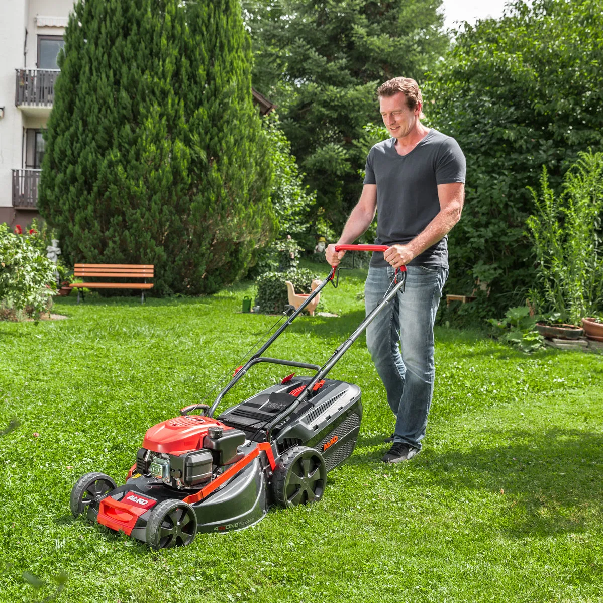 AL-KO Comfort 51.0 SP-A Self Propelled Petrol Lawn Mower