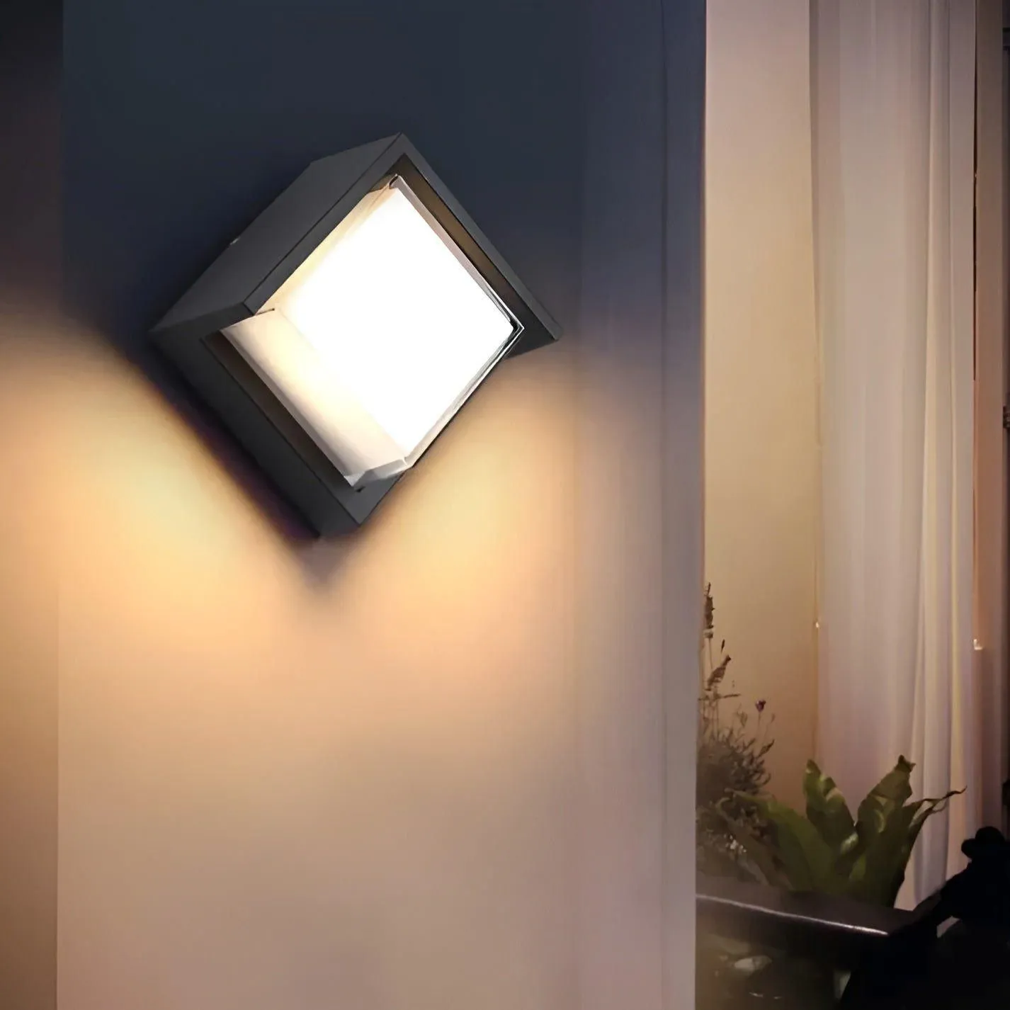 AquaSense Light - Wasserdichte LED-Bewegungsmelder-Außenwandleuchte