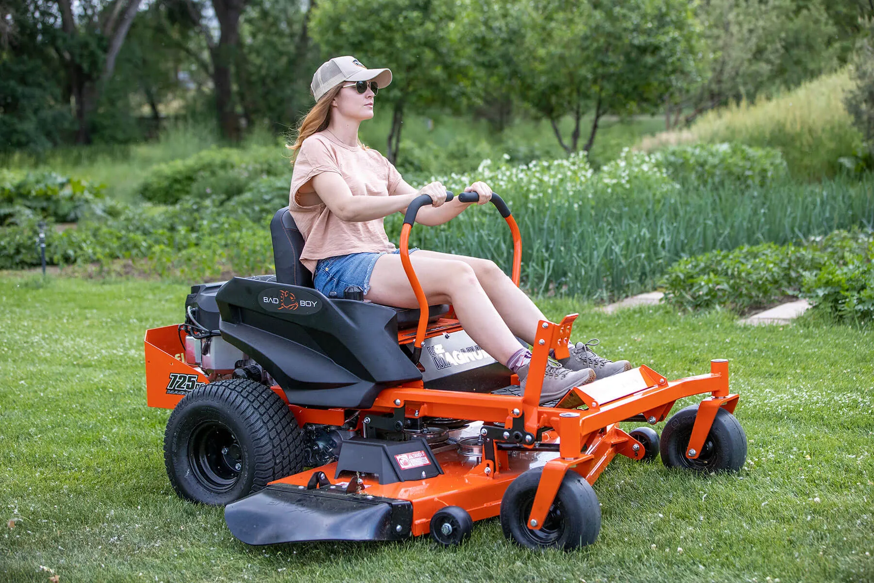 Bad Boy MZ Magnum 54" Residential Zero-Turn Mower w/ 25hp Kohler 7000
