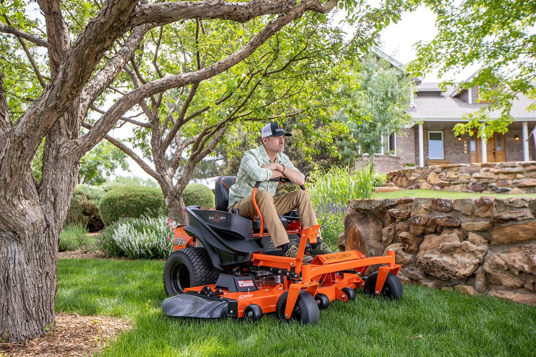Bad Boy ZT Avenger 54" Residential Zero-Turn Mower w/ 25hp Kohler 7000