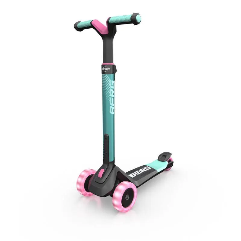 BERG NEXO FOLDABLE LIGHTS SCOOTER LED DECK
