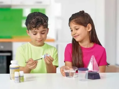 Brainstorm Toys Light-Up Crystal Lab
