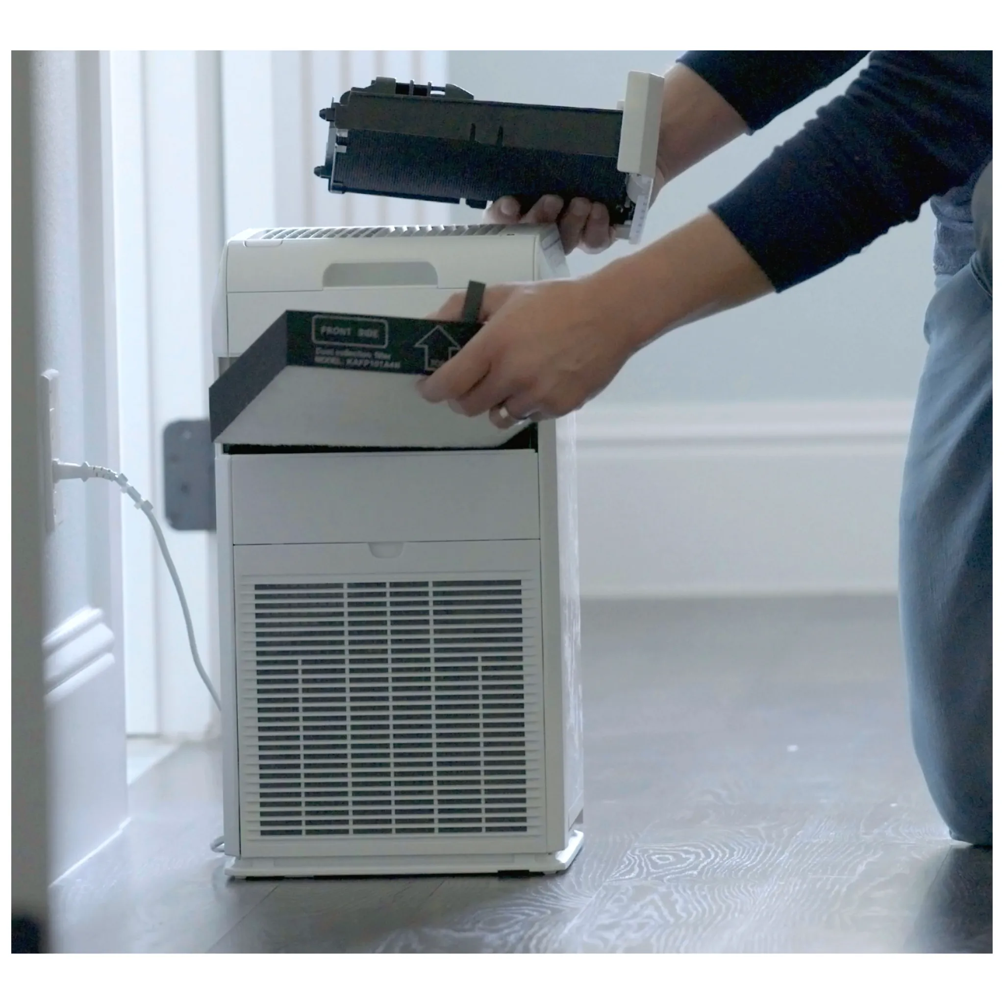 Daikin MCKB70YSAU Portable Air Purifier with Humidifier