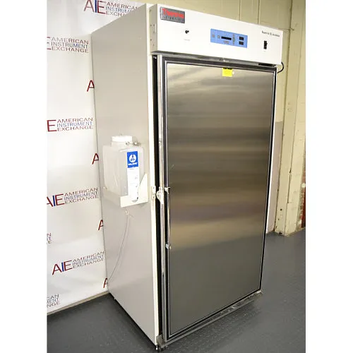 Forma 3950 reach-in incubator