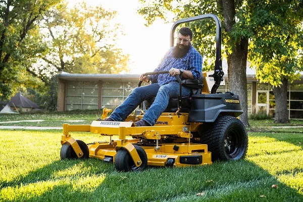 Hustler Super Z HyperDrive 72" Commercial Zero-Turn Mower w/ Kawasaki FX1000 (35HP)