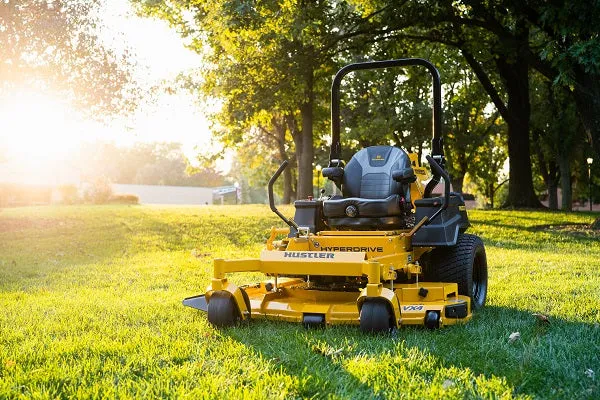 Hustler Super Z HyperDrive 72" Commercial Zero-Turn Mower w/ Kawasaki FX1000 (35HP)