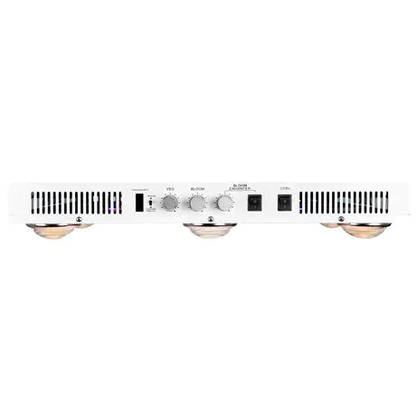 Optic LED Optic 8  Gen3 Dimmable LED Grow Light 700w (UV/IR) 3500k COBS 120 Degree Lenses