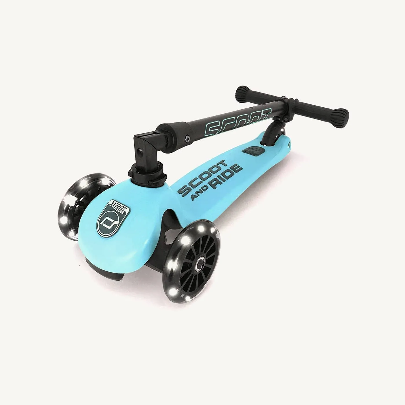 Scoot and Ride Scooter - Highwaykick 3 LED in Blueberry