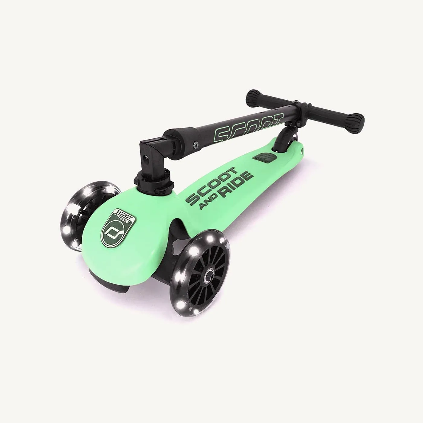 Scoot and Ride Scooter - Highwaykick 3 LED in Kiwi