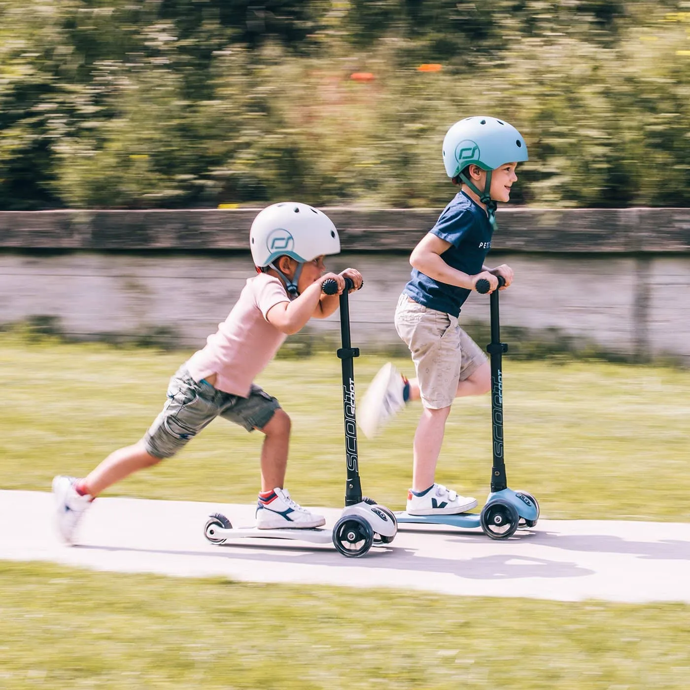 Scoot and Ride Scooter - Highwaykick 3 LED in Steel
