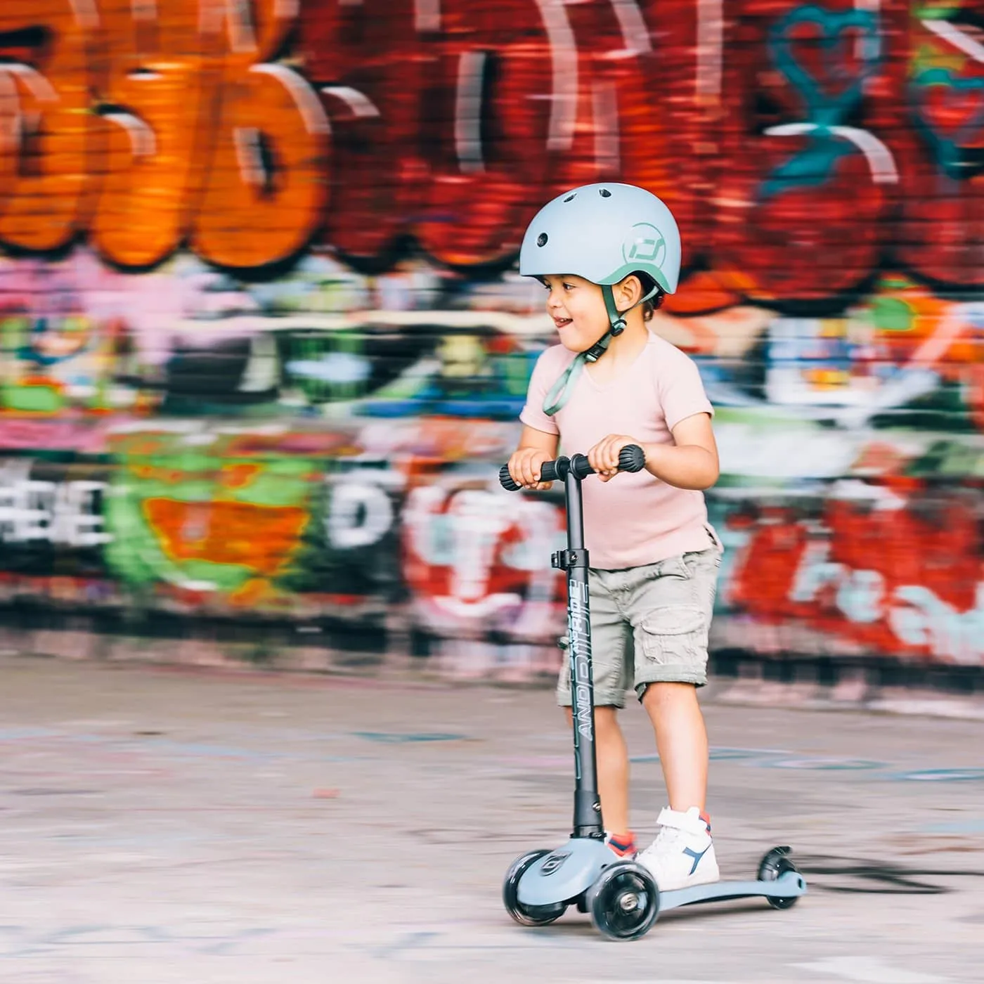Scoot and Ride Scooter - Highwaykick 3 LED in Steel