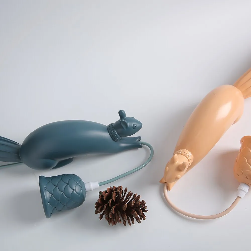 Squirrel Resin Modern Pendant Lights