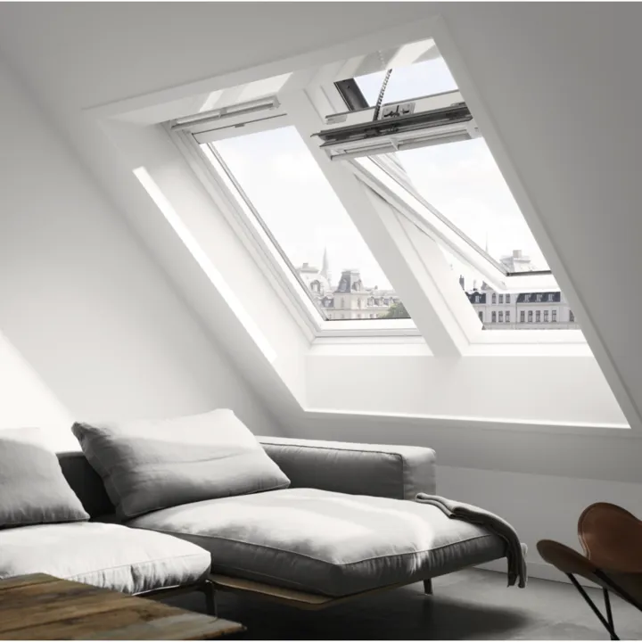 VELUX GGL SK10 206621U White Painted INTEGRA® Electric Window (114 x 160 cm)