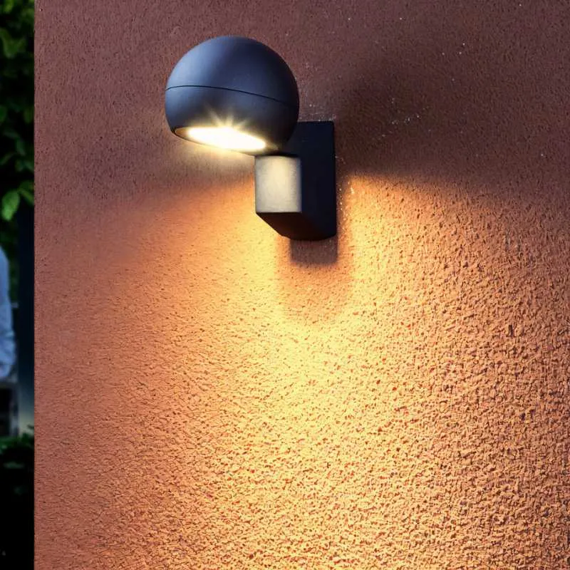 Ventus Outdoor Wall Lamp