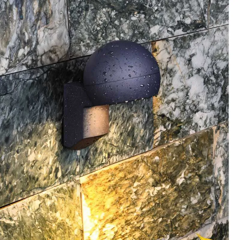 Ventus Outdoor Wall Lamp